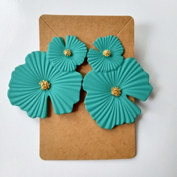 Fashion Jewelry Blueish Green Dangle Earrings - Picture 1 of 4